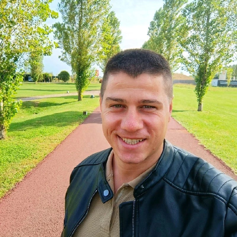 Picture of Kristiyan Velkov, Author of Docker for React.js developers