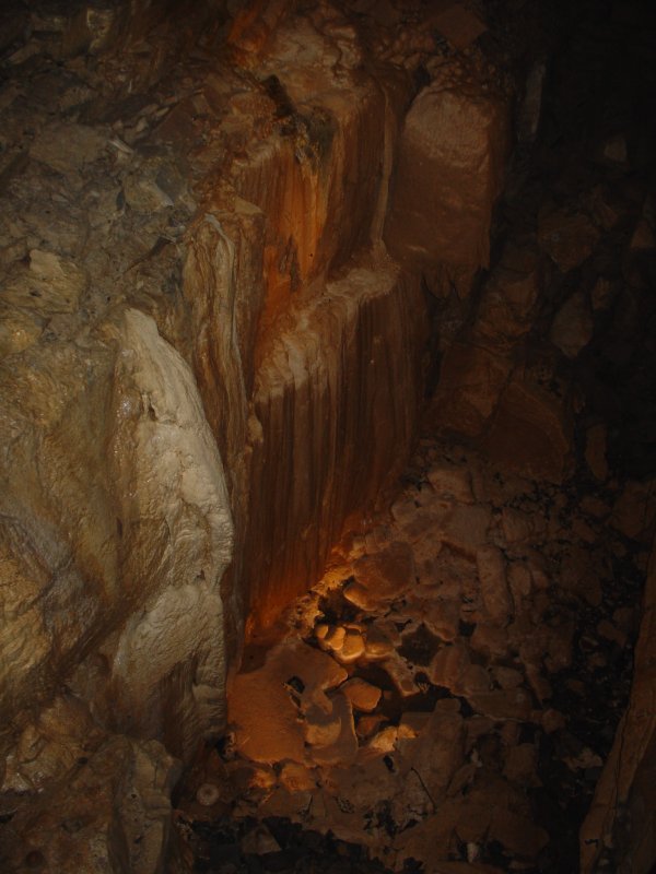 Ailwee Cave