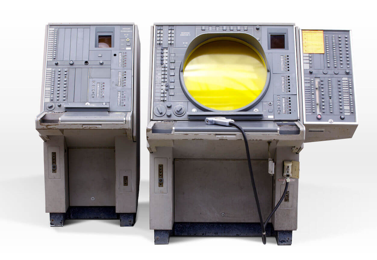 Eine Weapons Director Console des SAGE-Systems – Bild mit freundlicher Genehmigung des Computer History Museums