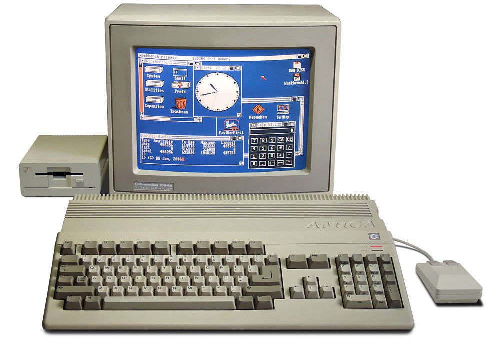 Commodore Amiga 500 – Bild: Bill Betram (CC-BY-2.5)